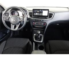 Kia Cee`d 1.5 T-GDI MHEV 118kW - 10