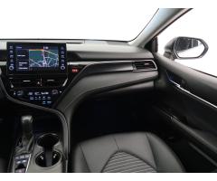 Toyota Camry 2.5 Hybrid 160kW - 16