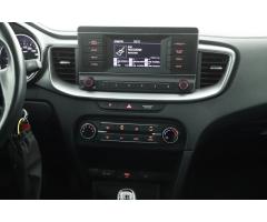 Kia Cee`d 1.0 T-GDI 74kW - 21