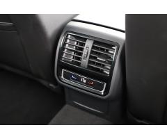 Volkswagen Passat 2.0 TDI 110kW - 22