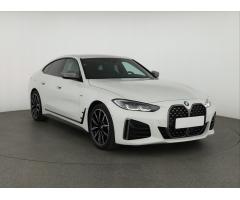 BMW Řada 4 M440i xDrive 275kW - 1