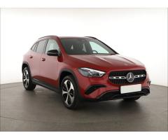 Mercedes-Benz GLA GLA 200 120kW - 1