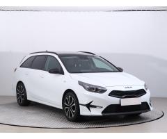 Kia Cee`d 1.5 T-GDI 118kW - 1