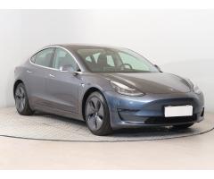 Tesla Model 3 Long Range 4WD 76kWh 324kW - 1