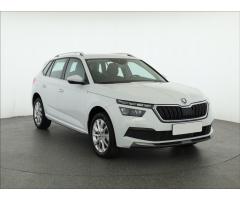 ŠKODA SUPERB COMBI 2.0TDI 140 LAURIN&K 4X4 DSG 7ST