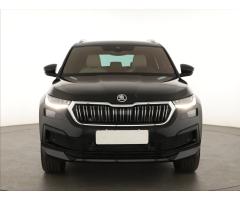 ŠKODA SUPERB COMBI 2.0TDI 140 LAURIN&K 4X4 DSG 7ST