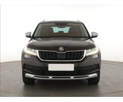 ŠKODA SUPERB COMBI 2.0TDI 140 LAURIN&K 4X4 DSG 7ST