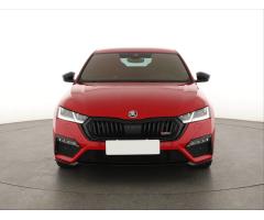 ŠKODA SUPERB COMBI 2.0TDI 140 LAURIN&K 4X4 DSG 7ST