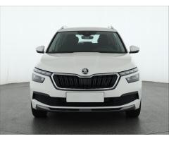 ŠKODA SUPERB COMBI 2.0TDI 140 LAURIN&K 4X4 DSG 7ST