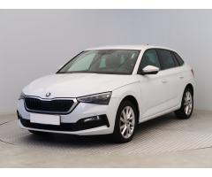 ŠKODA SUPERB COMBI 2.0TDI 140 LAURIN&K 4X4 DSG 7ST