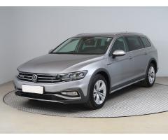 Volkswagen Passat 2.0 TDI 147kW - 3