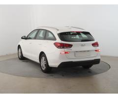 Hyundai i30 1.5 DPI 81kW - 5