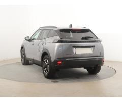 Peugeot 2008 1.2 PureTech 74kW - 5