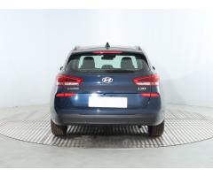 Hyundai i30 1.5 DPI 71kW - 6