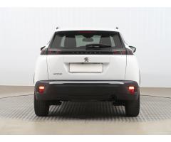 Peugeot 2008 1.2 PureTech 74kW - 6