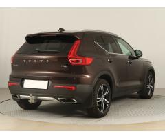 Volvo XC40 T4 140kW - 7