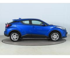 Toyota C-HR 1.2 Turbo 85kW - 8