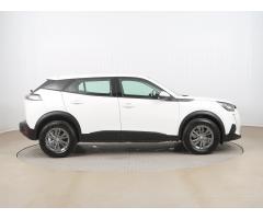 Peugeot 2008 1.2 PureTech 74kW - 8