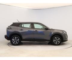 Peugeot 2008 1.2 PureTech 74kW - 8