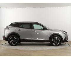 Peugeot 2008 1.2 PureTech 96kW - 8