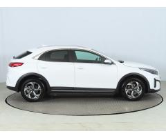 Kia XCeed 1.5 T-GDI 118kW - 8