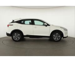 Nissan Qashqai 1.3 DIG-T 103kW - 9