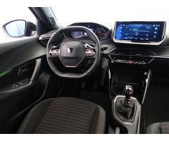 Peugeot 2008 1.2 PureTech 74kW - 9