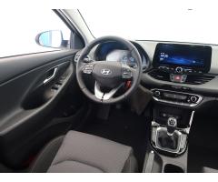 Hyundai i30 1.5 DPI 71kW - 9