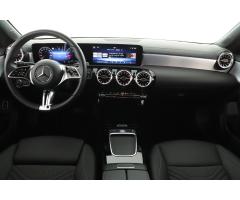 Mercedes-Benz CLA 200 120kW - 12