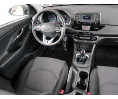 Hyundai i30 1.5 DPI 81kW - 10