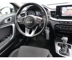 Kia Cee`d 1.5 T-GDI 118kW - 10