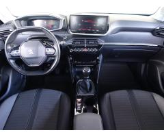 Peugeot 2008 1.2 PureTech 74kW - 11