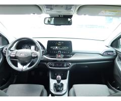 Hyundai i30 1.6 CRDi 85kW - 11