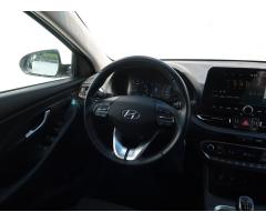 Hyundai i30 1.5 T-GDI MHEV 117kW - 11