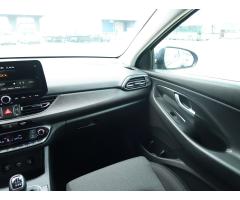 Hyundai i30 1.6 CRDi 85kW - 12