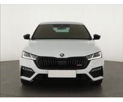 ŠKODA SUPERB COMBI 2.0TDI 140 LAURIN&K 4X4 DSG 7ST