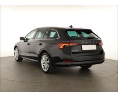 ŠKODA SUPERB COMBI 2.0TDI 140 LAURIN&K 4X4 DSG 7ST