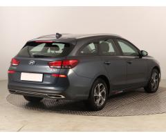 Hyundai i30 1.5 DPI 81kW - 7