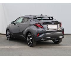 Toyota C-HR 2.0 Hybrid 135kW - 5