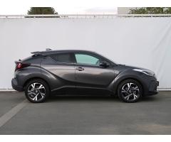 Toyota C-HR 2.0 Hybrid 135kW - 8