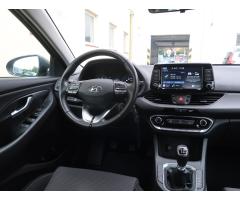 Hyundai i30 1.5 DPI 81kW - 9