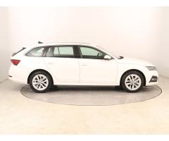 Škoda Octavia 2.0 TDI 110kW - 8