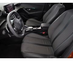 Peugeot 2008 1.2 PureTech 96kW - 13