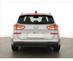 Hyundai i30 1.0 T-GDI 88kW - 6