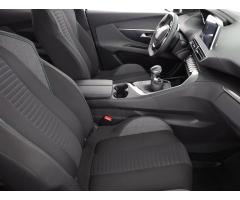 Peugeot 3008 1.2 PureTech 96kW - 10