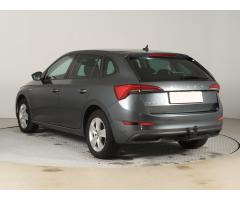 ŠKODA SUPERB COMBI 2.0TDI 140 LAURIN&K 4X4 DSG 7ST