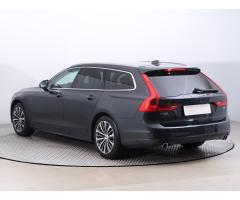 Volvo V90 T4 140kW - 5