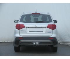 Suzuki Vitara 1.4 BoosterJet 95kW - 6