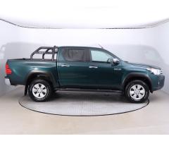 Toyota Hilux 2.4 D-4D 110kW - 8