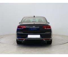 Volkswagen Passat 1.5 TSI 110kW - 6